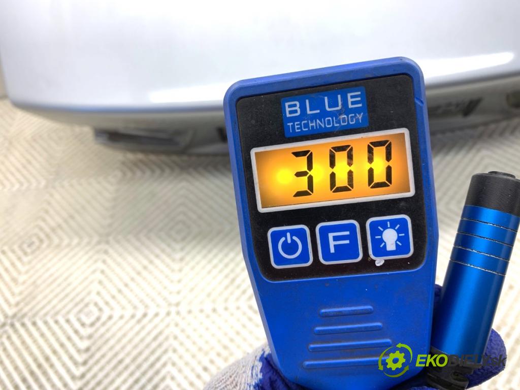 HONDA ACCORD VII sedan 2004 103 kW 2.2 i-CTDi (CN1) 2204 kapota zad