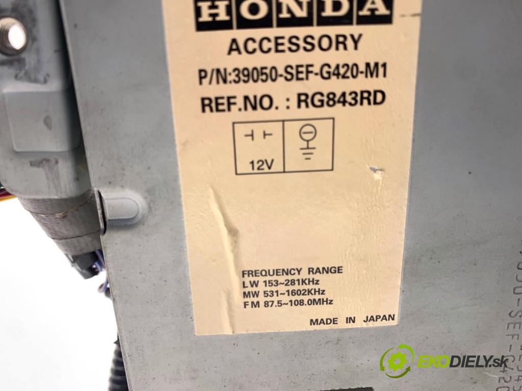 HONDA ACCORD VII sedan 2004 103 kW 2.2 i-CTDi (CN1) 2204 RADIO 39050-SEF-G420-M1 (Audio zariadenie)