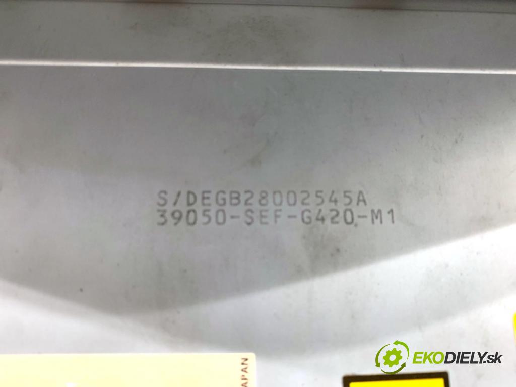 HONDA ACCORD VII sedan 2004 103 kW 2.2 i-CTDi (CN1) 2204 RADIO 39050-SEF-G420-M1 (Audio zariadenie)