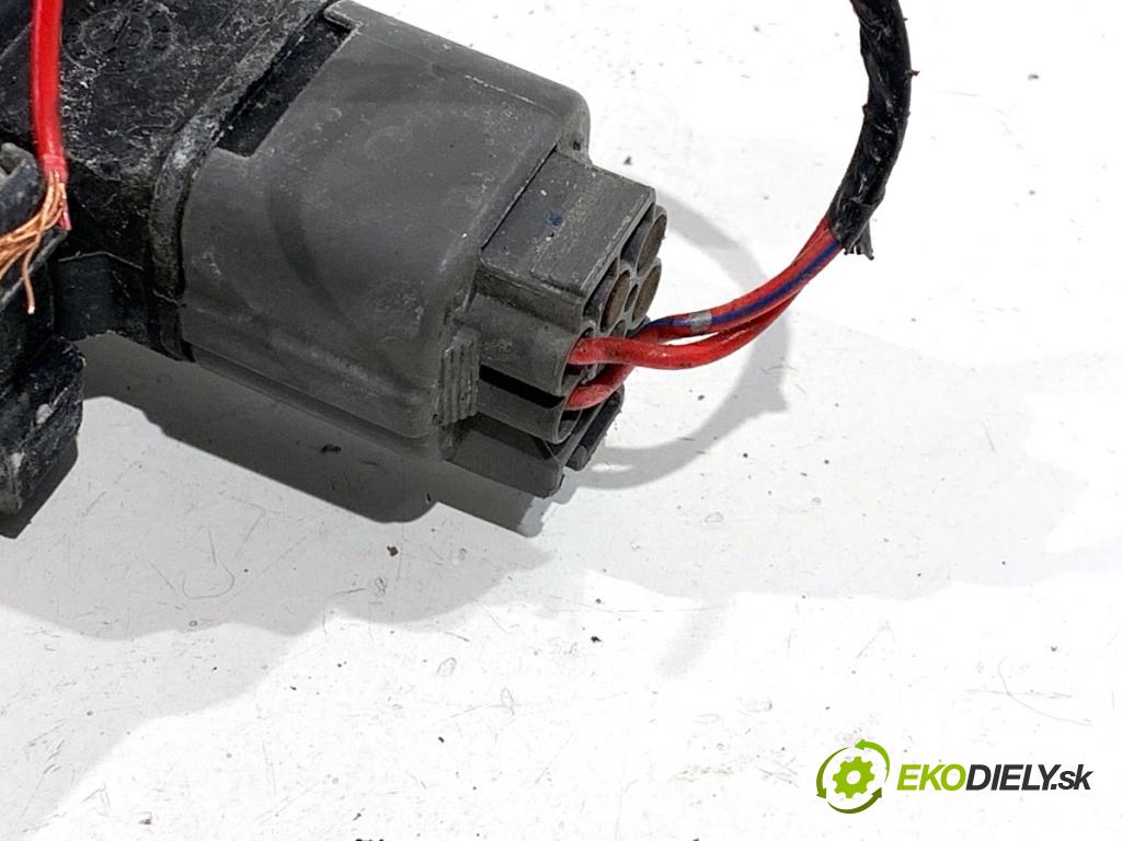 HONDA ACCORD VII sedan 2004 103 kW 2.2 i-CTDi (CN1) 2204 Mechanizmus okna pravy predný