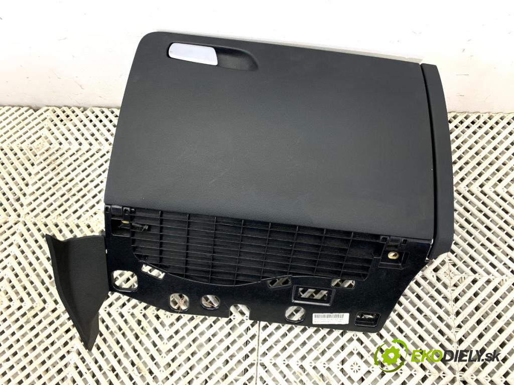 AUDI Q5 8R SUV 2011 125 kW 2.0 TDI quattro 1968 přihrádka kastlík spolujezdce 8R1857035D (Přihrádka (kastlík))