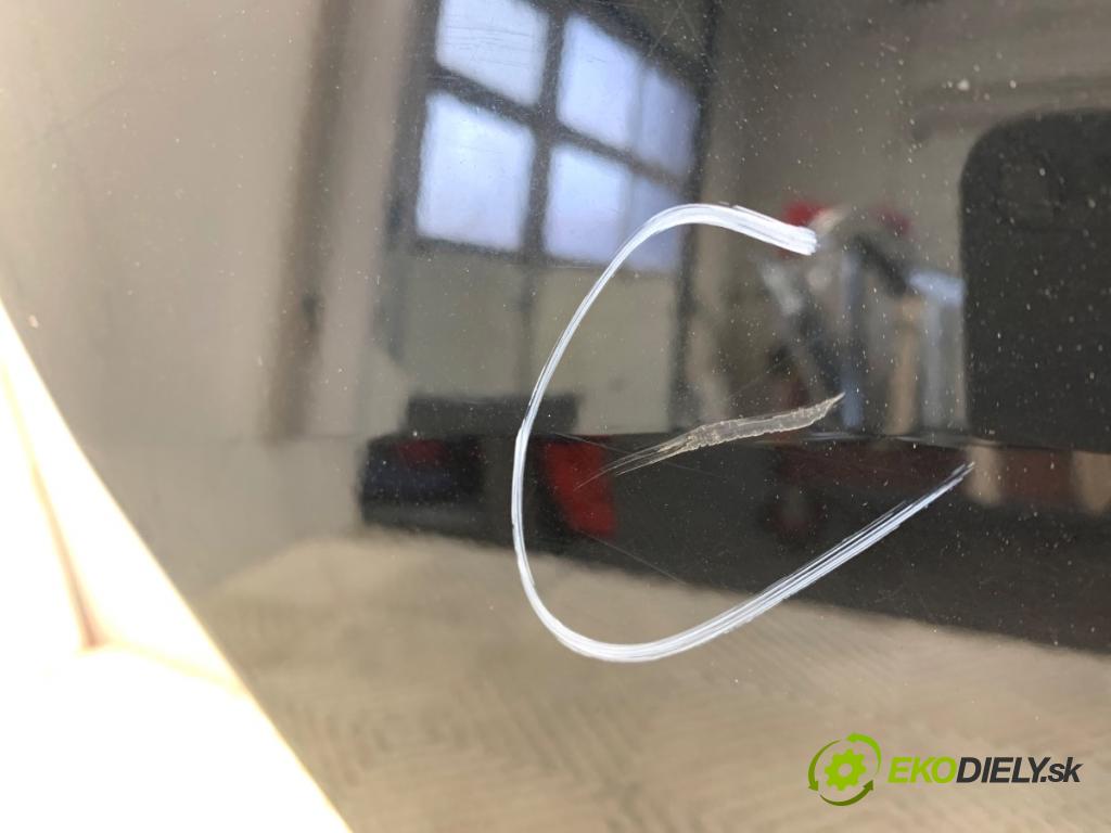 SMART FORTWO coupe 2004 30 kW 0.8 CDI (450.300, 450.301, 450.302, 450.303, 450.306) 799 Dvere pravy predný