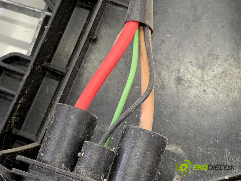 VW CALIFORNIA T6 Camper Autobus  103 kW 2.0 TDI 1968 ventilátor chladiče 5Q0959455BG (Ventilátor)