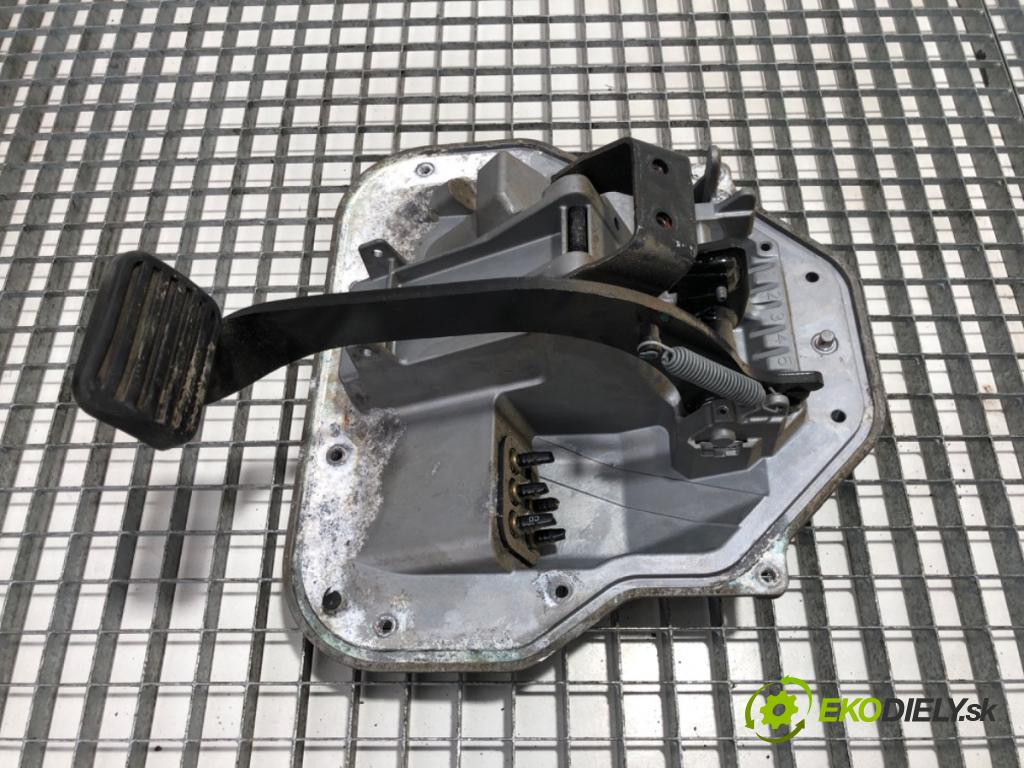 DAF XF Ciągnik siodłowy 2014 375 kW FT 510 375 kW [510 KM] olej napędowy 2012 - 2022 12900 náhradní díl PEDÁL: 1845530