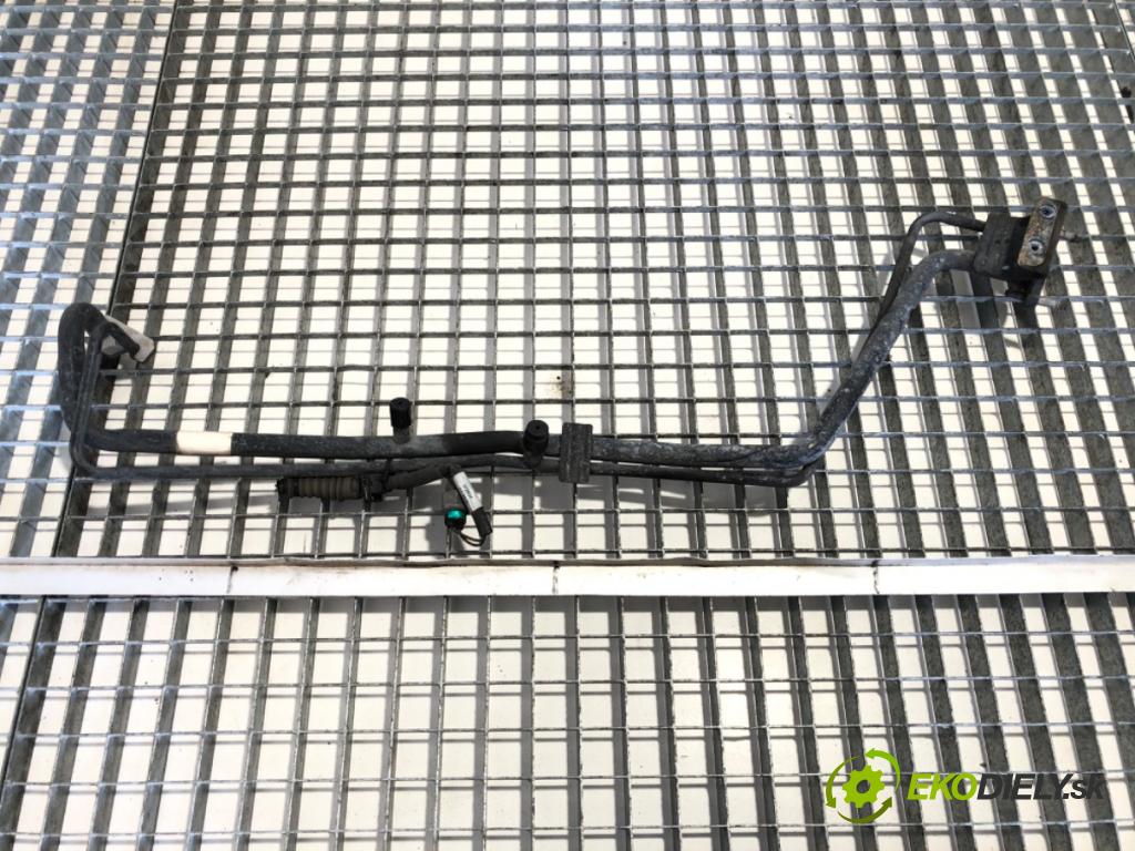 DAF XF Ciągnik siodłowy 2014 375 kW FT 510 375 kW [510 KM] olej napędowy 2012 - 2022 12900 rúrka klimatizace 1898070 (Trubka klimatizace)