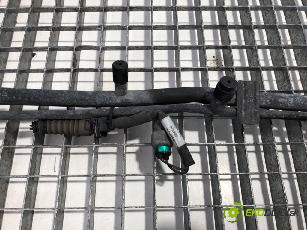 DAF XF Ciągnik siodłowy 2014 375 kW FT 510 375 kW [510 KM] olej napędowy 2012 - 2022 12900 rúrka klimatizácie 1898070 (Rúrka klimatizácie)