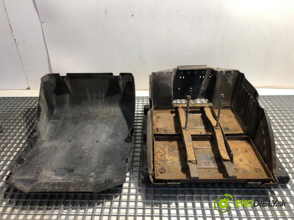 DAF XF Ciągnik siodłowy 2014 375 kW FT 510 375 kW [510 KM] olej napędowy 2012 - 2022 12900 skříňka na