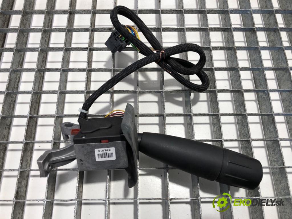 DAF XF Ciągnik siodłowy 2014 375 kW FT 510 375 kW [510 KM] olej napędowy 2012 - 2022 12900 Prepínač kombinovaný 1892960 (Prepínacie páčky pod volantom)