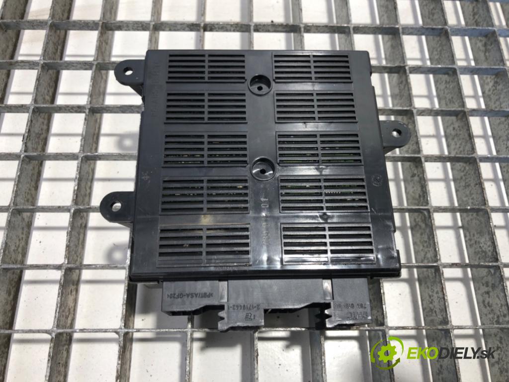 DAF XF Ciągnik siodłowy 2014 375 kW FT 510 375 kW [510 KM] olej napędowy 2012 - 2022 12900 Riadiaca jednotka kúrenia CC383001