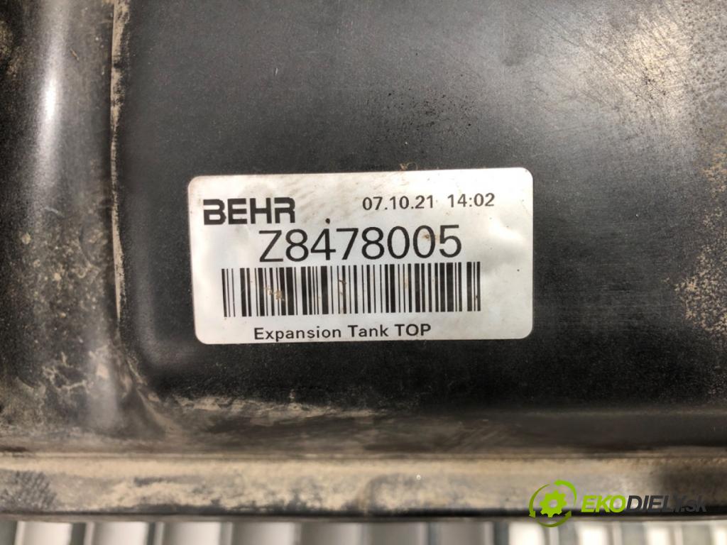 DAF XF Ciągnik siodłowy 2014 375 kW FT 510 375 kW [510 KM] olej napędowy 2012 - 2022 12900 nádržka vyrovnávací kapaliny chadicího 1960437