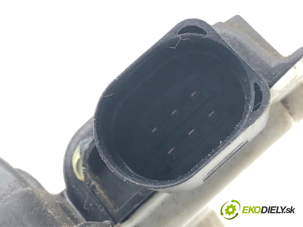 SEAT IBIZA IV Kombi 2014 51 kW 1.2 1198 zámok Dvere ľavy zad 6J0839015E