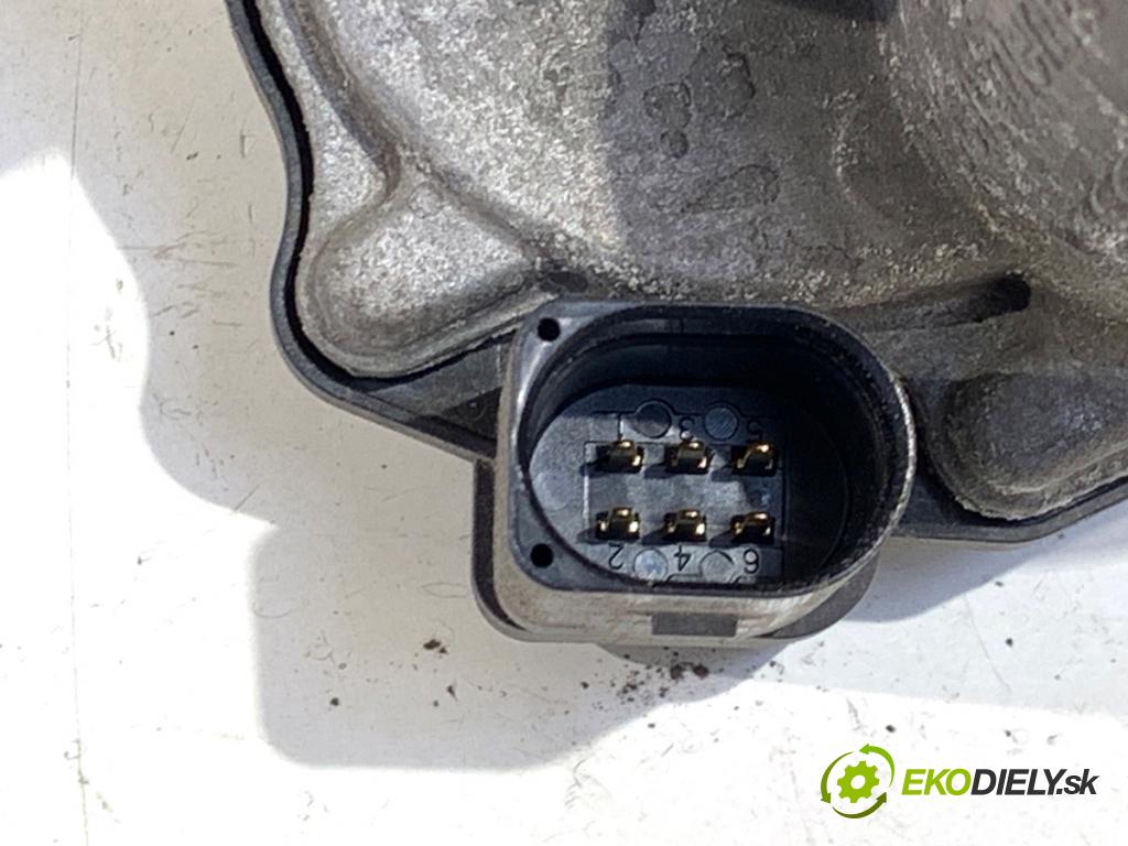 SEAT IBIZA IV Kombi 2014 51 kW 1.2 1198 Škrtiaca klapka 03D133062F (Škrtiaca klapka)