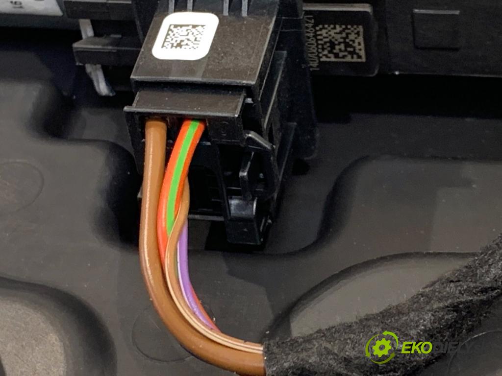 SEAT IBIZA IV Kombi 2014 51 kW 1.2 1198 Mechanizmus okna pravy predný 6J4837402H