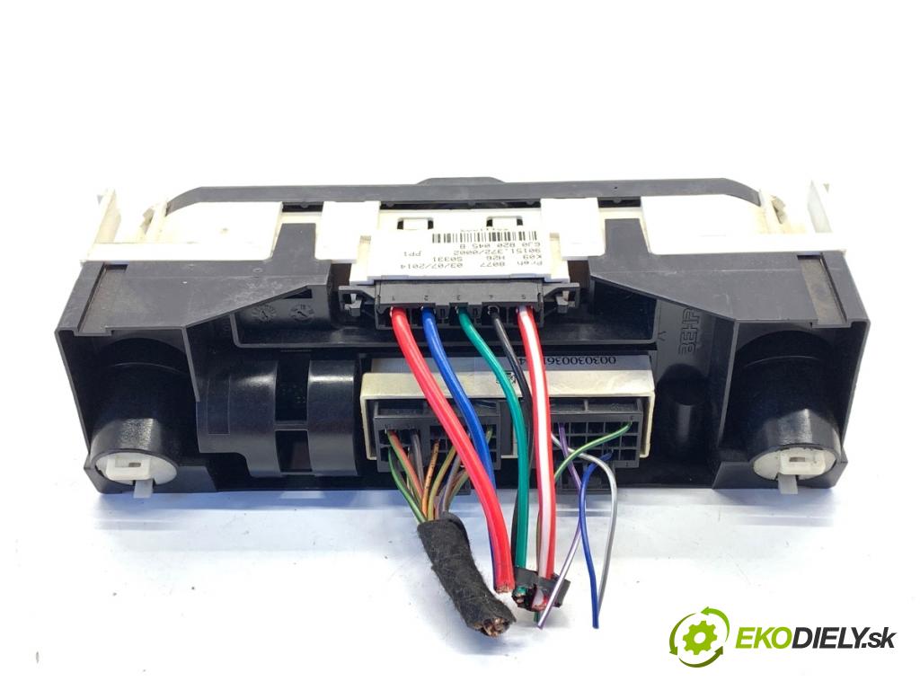 SEAT IBIZA IV Kombi 2014 51 kW 1.2 1198 Panel ovládaní topení 6J0820045B (Páčky pod volantem)