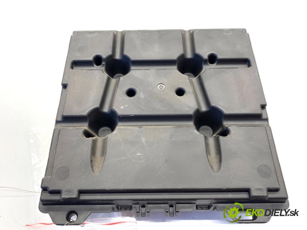 SEAT IBIZA IV Kombi 2014 51 kW 1.2 1198 Modul komfortu 6R0937087R (Modul komfortu)