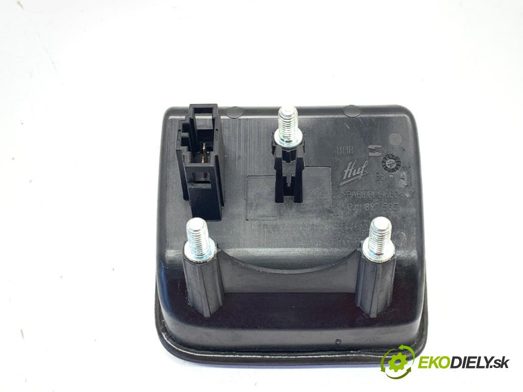 SEAT IBIZA IV Kombi 2014 51 kW 1.2 1198 klika dveří zadní část 6J0827565