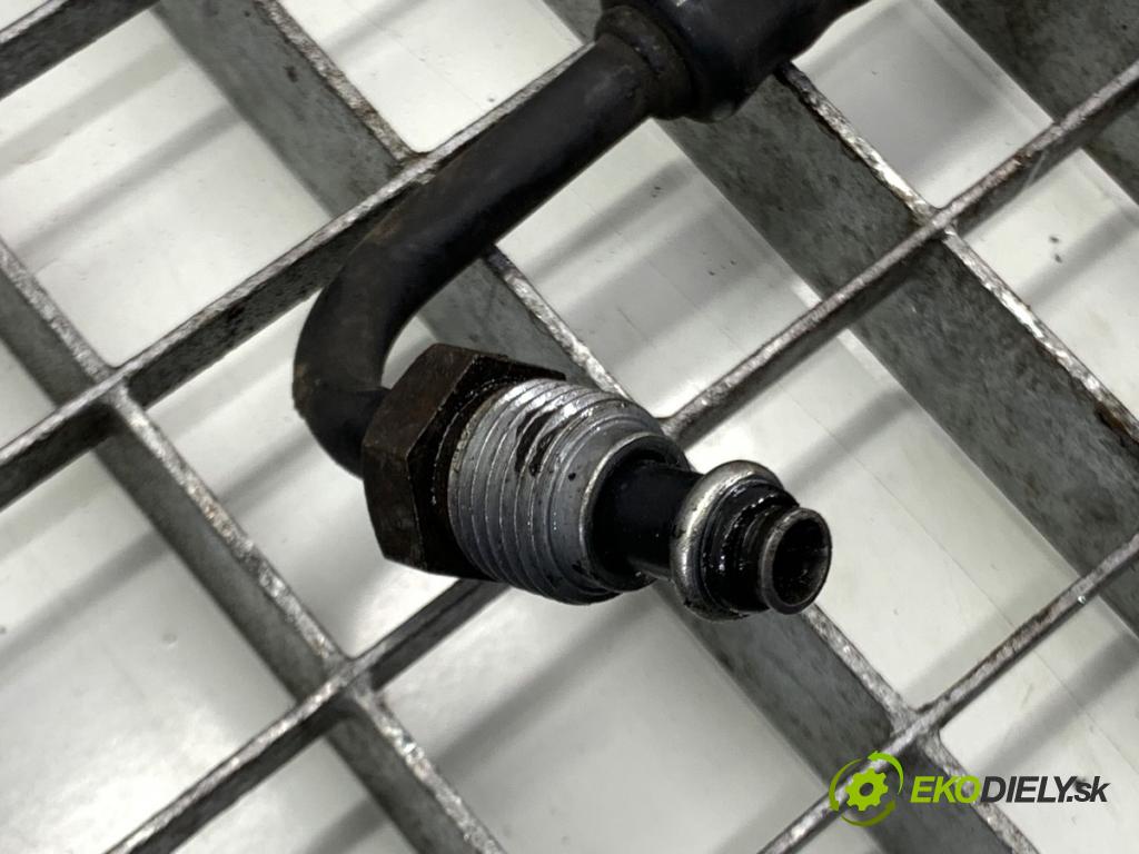 SEAT IBIZA IV Kombi 2014 51 kW 1.2 1198 hadica servočerpadlo  (Rúrka servočerpadla)