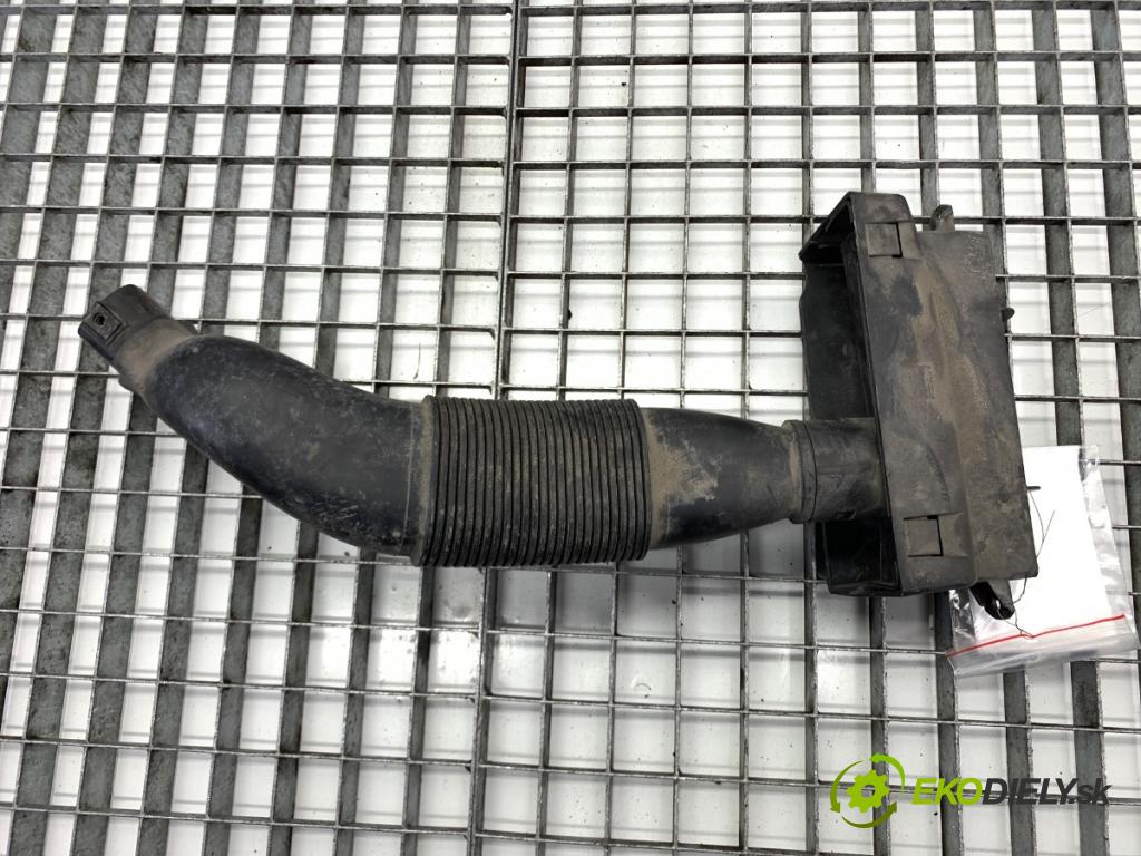 SEAT IBIZA IV Kombi 2014 51 kW 1.2 1198 Rúra vzduchu 1T0805971