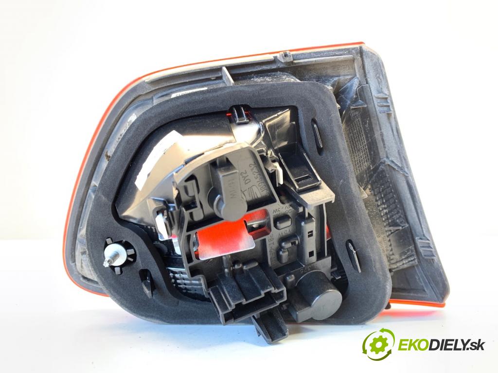 SEAT IBIZA IV Kombi 2014 51 kW 1.2 1198 Svetlo zad pravá vnútorná 6J8945094C (Kľučka dverí ostatné)