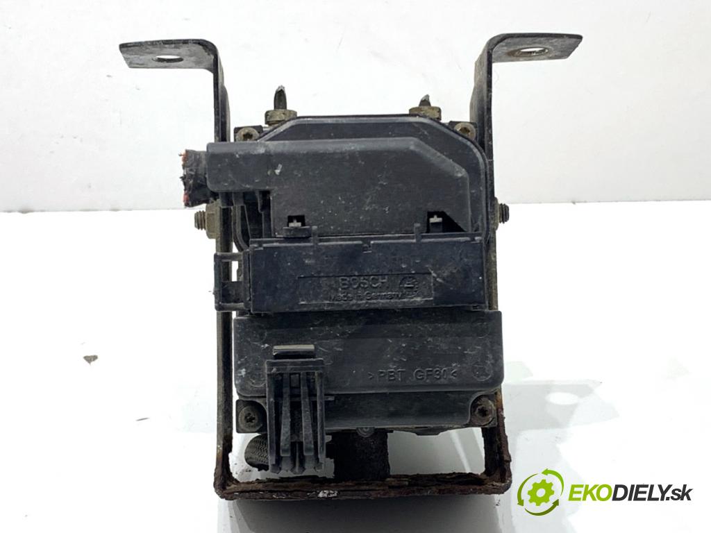 SMART FORTWO coupe 2004 30 kW 0.8 CDI (450.300, 450.301, 450.302, 450.303, 450.306) 799 Pumpa ABS 0273004530 (Pumpa ABS)