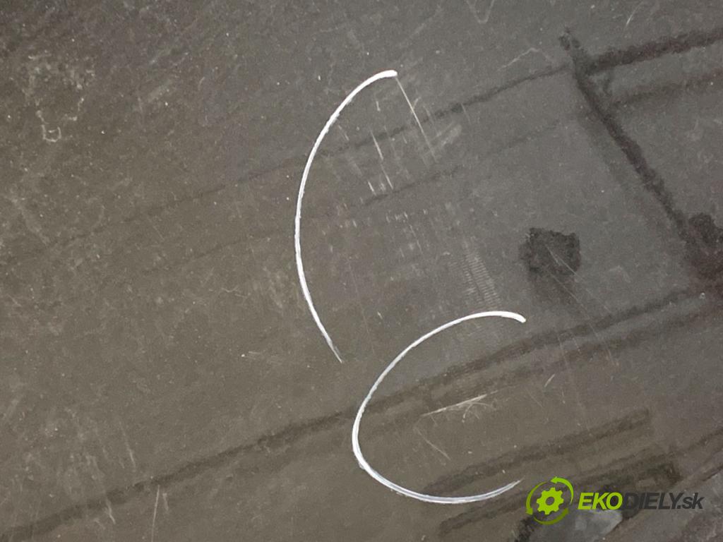 SKODA SUPERB III liftback 2018 110 kW 2.0 TDI 1968 kapota zad LF9R LF9R