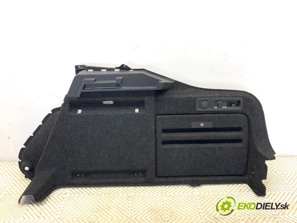 SKODA SUPERB III liftback 2018 110 kW 2.0 TDI 1968 čalúnenie kufra pravy 3V5867428AH