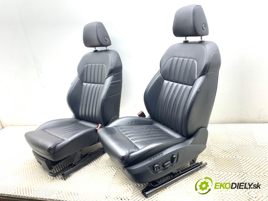 SKODA SUPERB III liftback 2018 110 kW 2.0 TDI 1968 Sedadlá, sedačky Sedadlo bočné