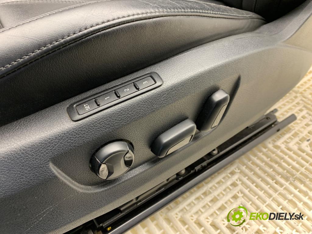 SKODA SUPERB III liftback 2018 110 kW 2.0 TDI 1968 Sedadlá, sedačky Sedadlo bočné