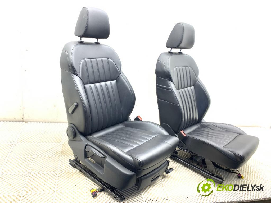 SKODA SUPERB III liftback 2018 110 kW 2.0 TDI 1968 Sedadlá, sedačky Sedadlo bočné