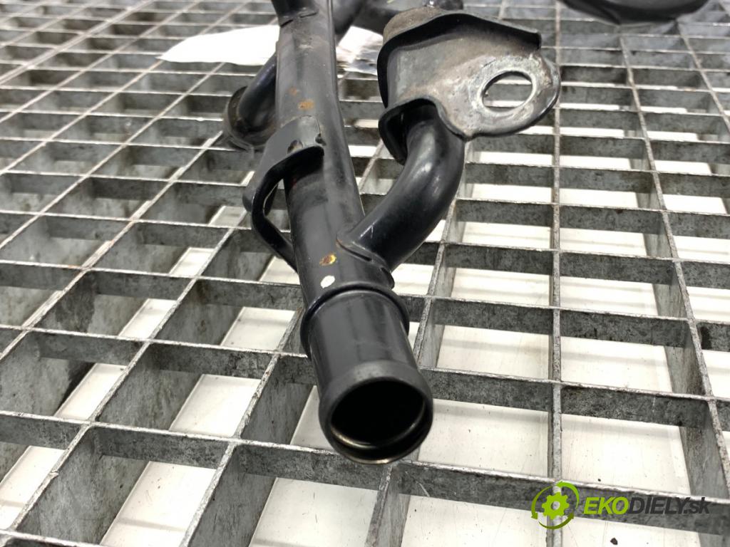 HONDA CR-V IV SUV 2016 118 kW 1.6 i-DTEC 4WD (RE6) 1597 rozdělovač vody