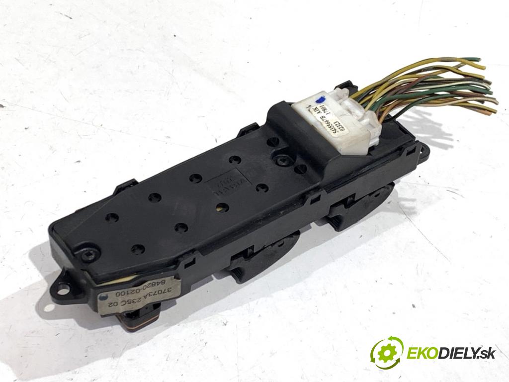 TOYOTA COROLLA E12 liftback 2002 66 kW 2.0 D-4D (CDE120_) 1995 Prepínač okien 84820-02100 (Prepínacie páčky pod volantom)