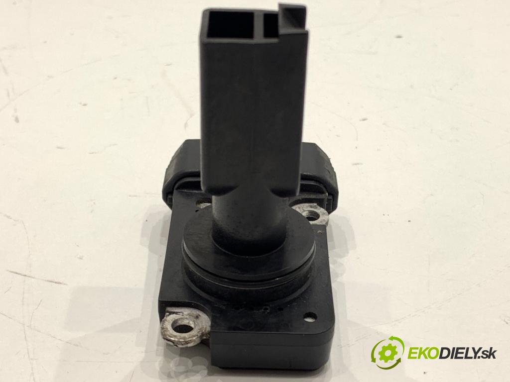 TOYOTA COROLLA E12 liftback 2002 66 kW 2.0 D-4D (CDE120_) 1995 váha vzduchu 22204-27010 (Snímač hmotnosti vzduchu)