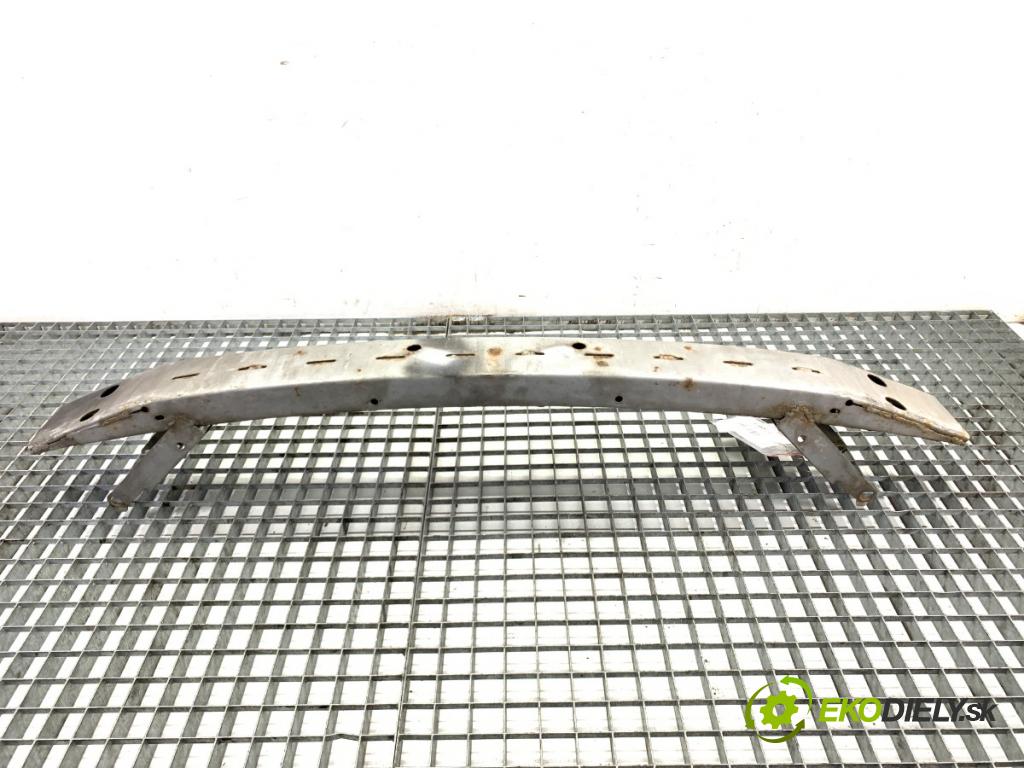 TOYOTA COROLLA E12 liftback 2002 66 kW 2.0 D-4D (CDE120_) 1995 Výstuha nárazníka predný  (Výstuha predná)