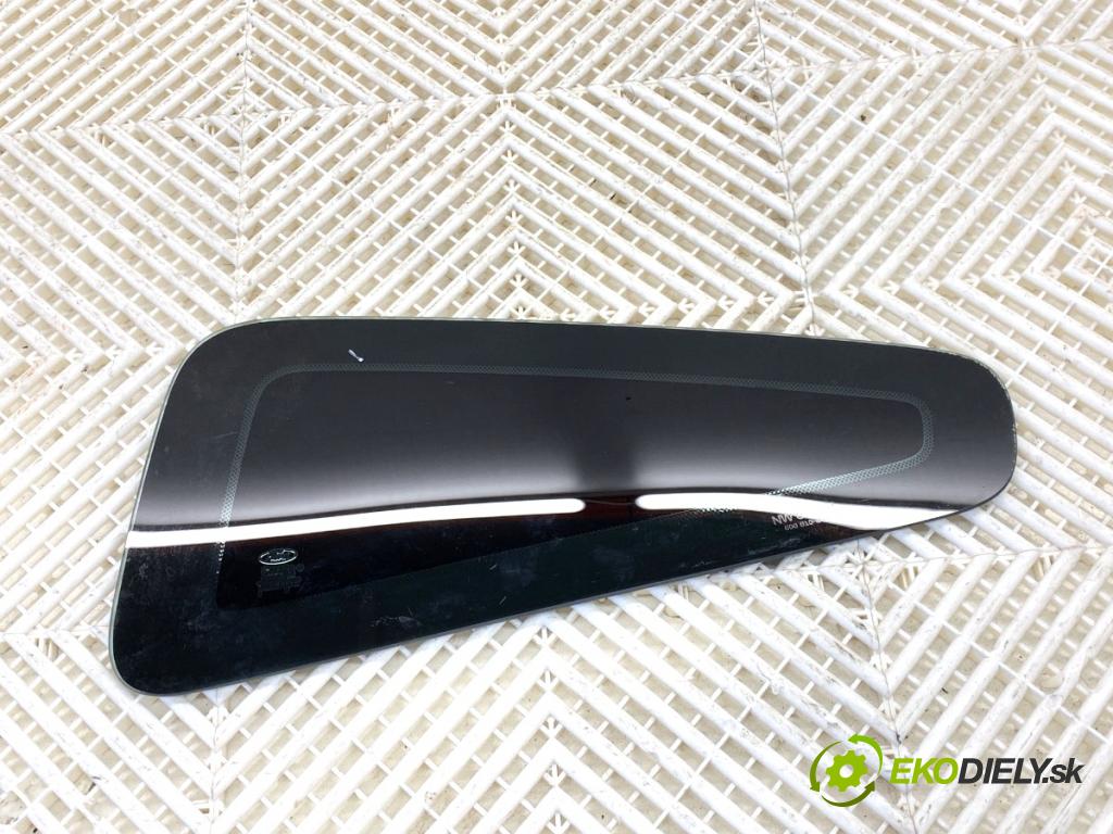 FORD USA MUSTANG V coupe 2014 227 kW 3.7 3726 okno boční dveří levý zadní část 