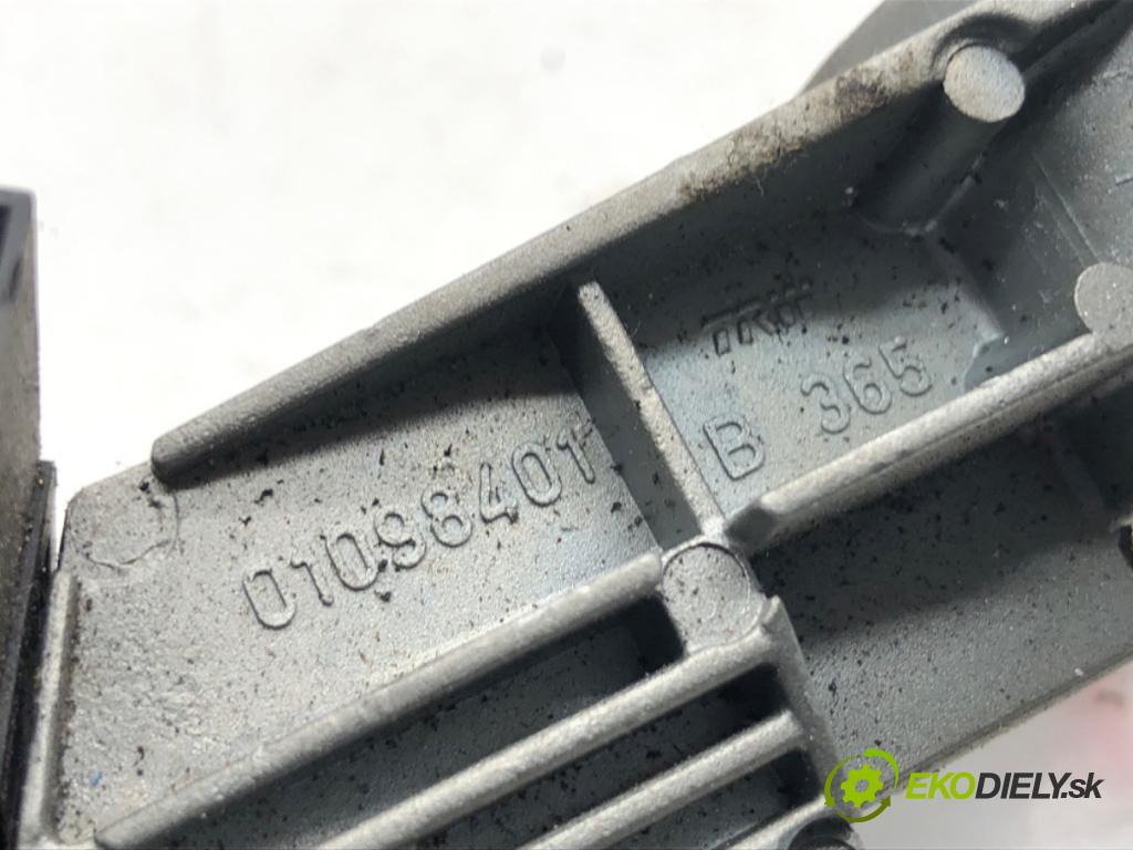 FIAT GRANDE PUNTO liftback 2008 55 kW 1.3 D Multijet 1248 spinačka 51813197 (Spínacia skrinka)