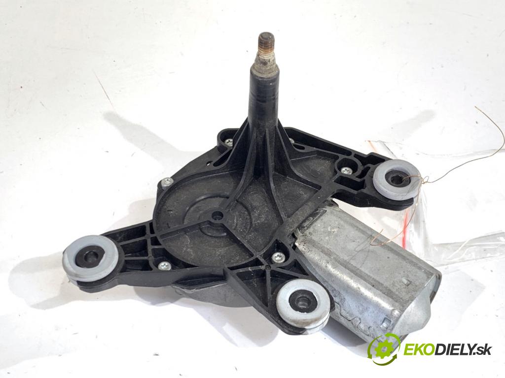 FIAT GRANDE PUNTO liftback 2008 55 kW 1.3 D Multijet 1248 Motor stieračov zad 53025712