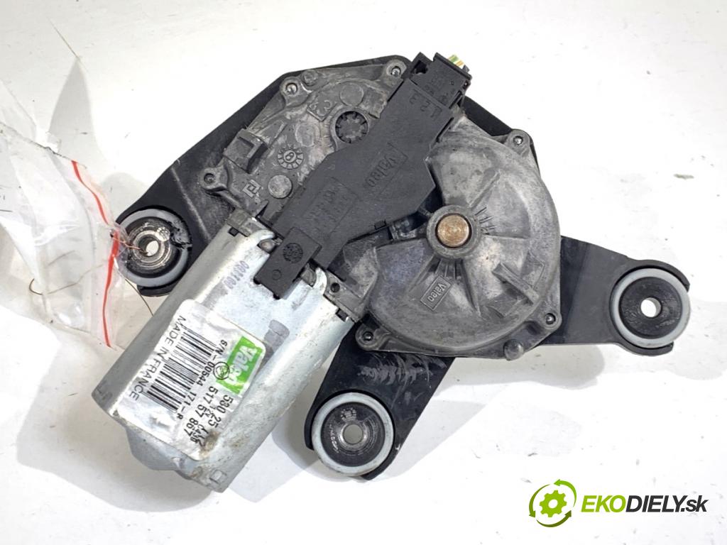 FIAT GRANDE PUNTO liftback 2008 55 kW 1.3 D Multijet 1248 Motor stieračov zad 53025712