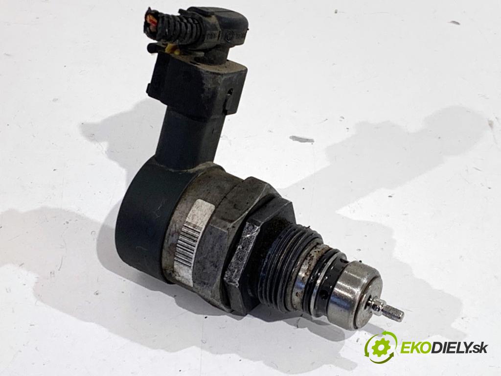 FIAT GRANDE PUNTO liftback 2008 55 kW 1.3 D Multijet 1248 Regulátor tlaku paliva 0281002507 (Palivový systém ostatní)