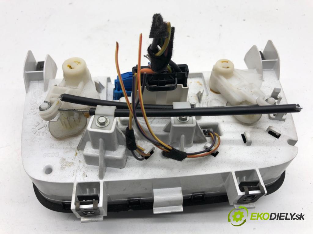 FIAT GRANDE PUNTO liftback 2008 55 kW 1.3 D Multijet 1248 Panel ovládania kúrenia 5G1140100 (Prepínacie páčky pod volantom)