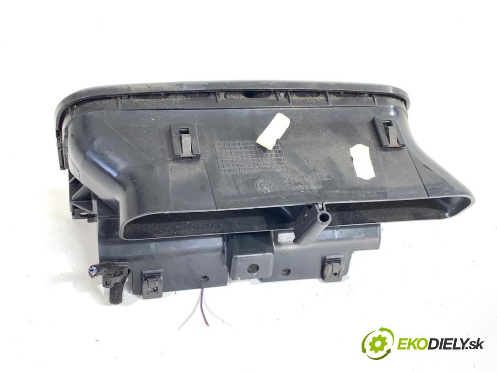 FIAT GRANDE PUNTO liftback 2008 55 kW 1.3 D Multijet 1248 mří topení přední část 735386328