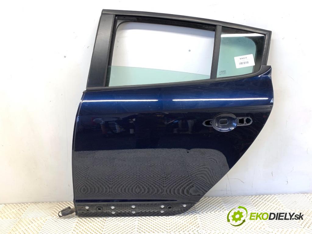 RENAULT MEGANE III liftback 2009 74 kW 1.6 16V (BZ0H) 1598 dveře levý zadní část NV472 