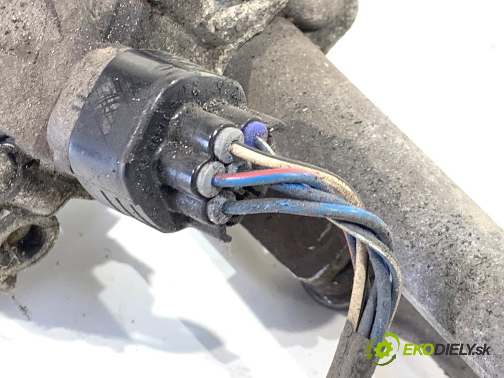 TOYOTA COROLLA E12 liftback 2002 66 kW 2.0 D-4D (CDE120_) 1995 Mechanizmus stieračov predný 404749 (Motorček stieračov predný)