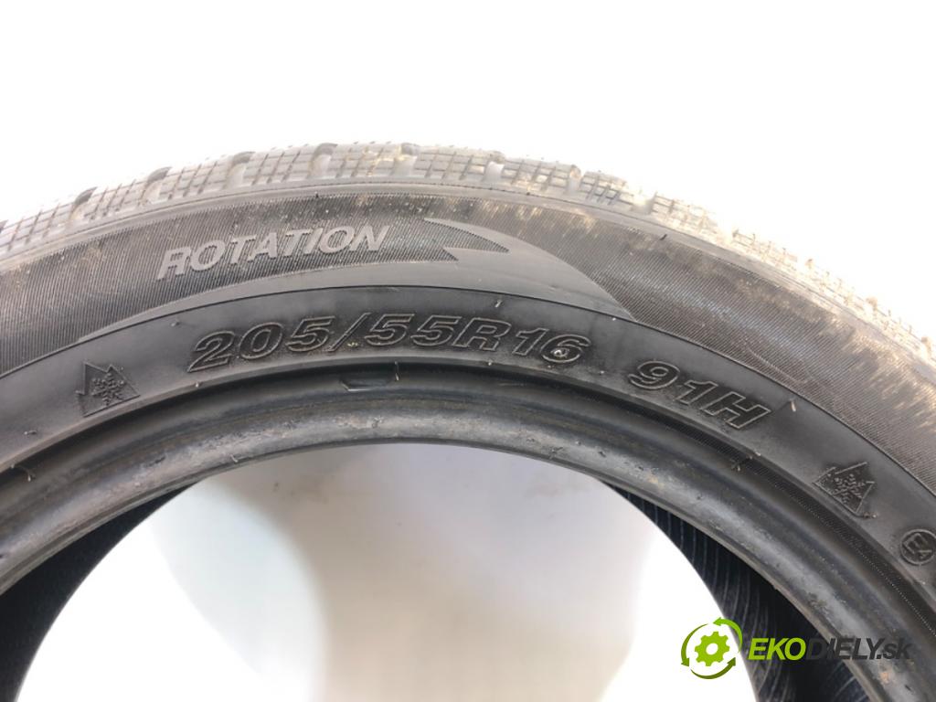 --- ---      PNEUMATIKY: zima 2X 205/55 16" GOODRIDE