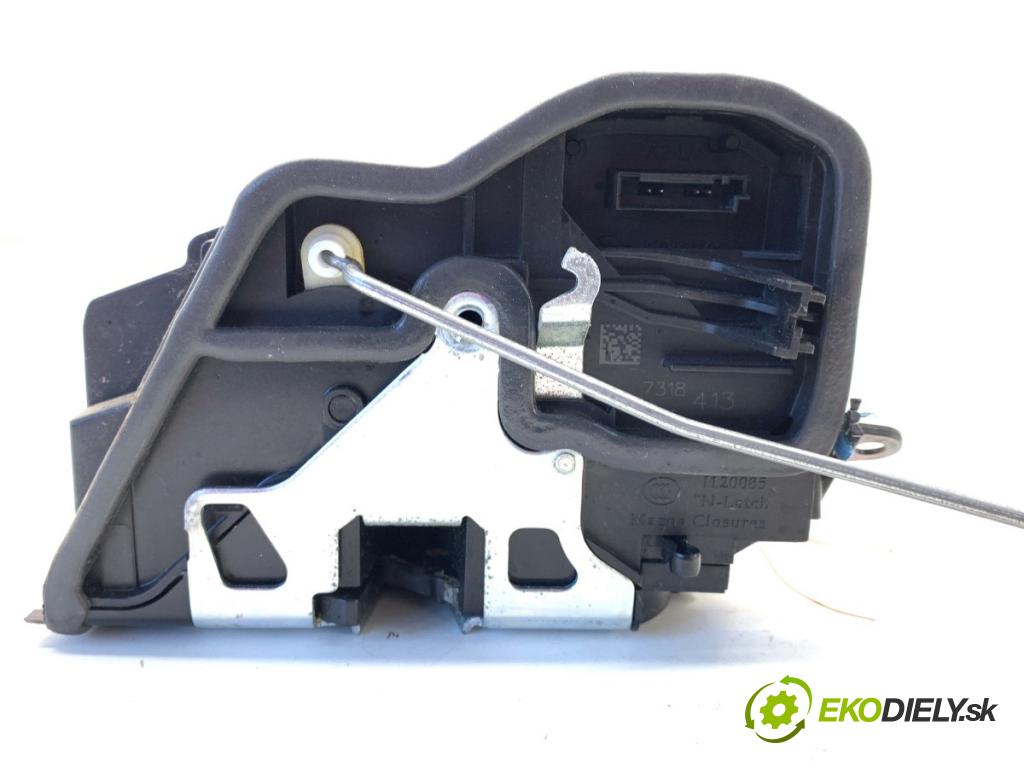 BMW F25 SUV 2013 190 kW xDrive 30 d 2993 zámok Dvere ľavy zad 7318413