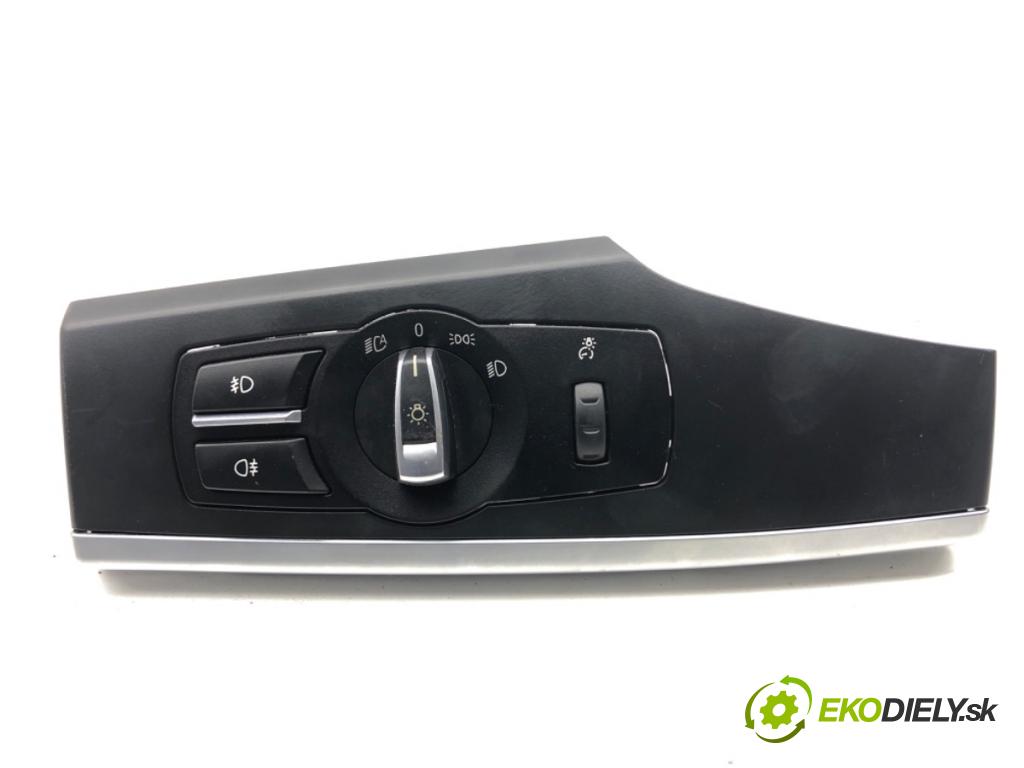 BMW F25 SUV 2013 190 kW xDrive 30 d 2993 spínač světel 9192744