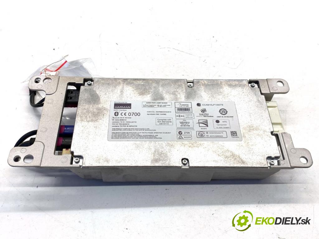 BMW F25 SUV 2013 190 kW xDrive 30 d 2993 Zosilňovač  (Zosilňovač)