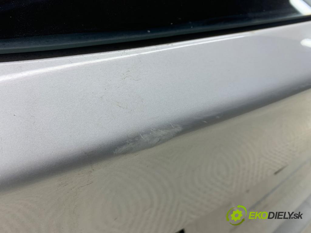 BMW F25 SUV 2013 190 kW xDrive 30 d 2993 kapota zad 354