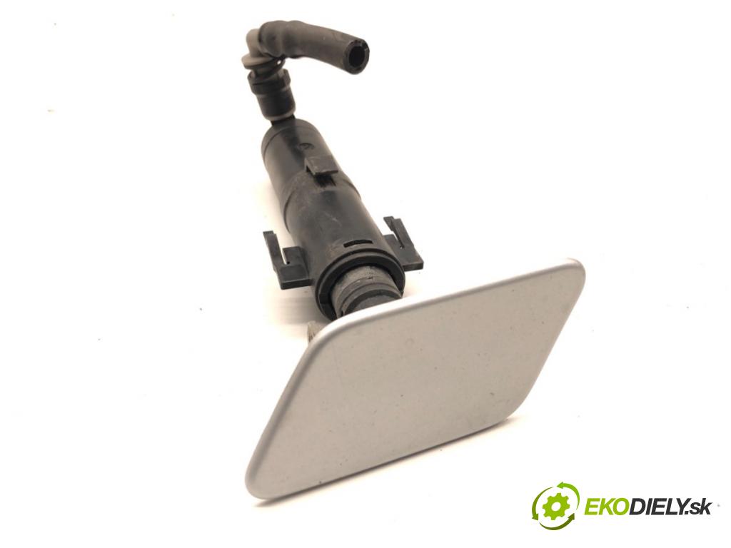 BMW F25 SUV 2013 190 kW xDrive 30 d 2993 ostrekovača svetla ľavy predný 7251640