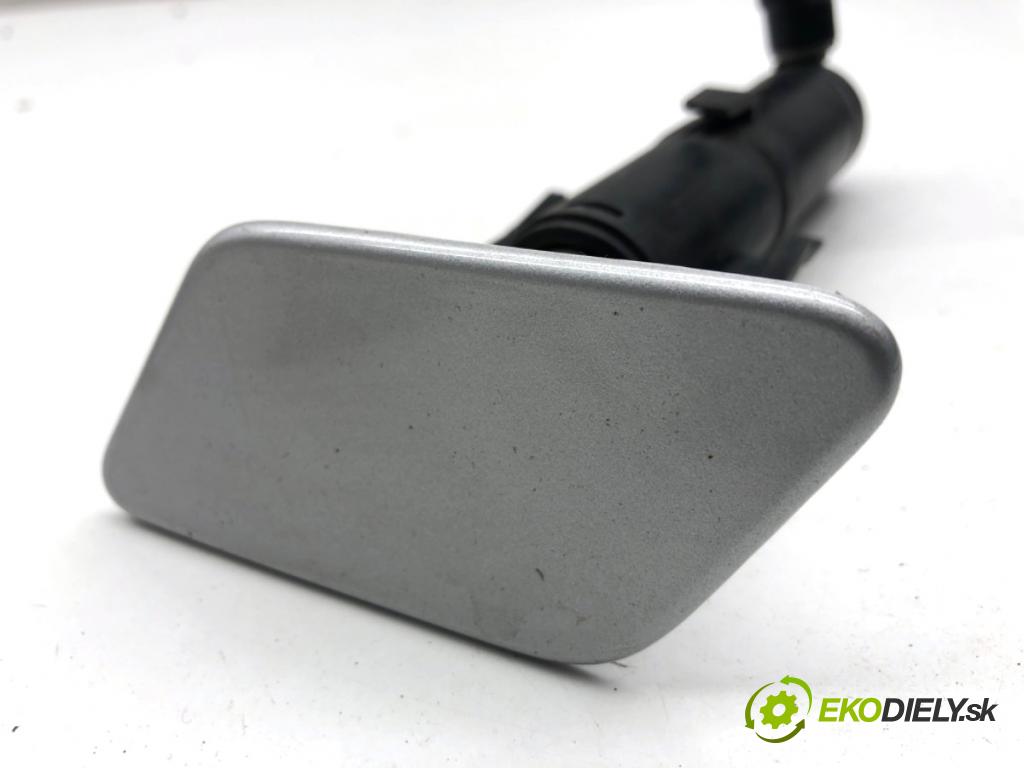 BMW F25 SUV 2013 190 kW xDrive 30 d 2993 ostrekovača svetla ľavy predný 7251640