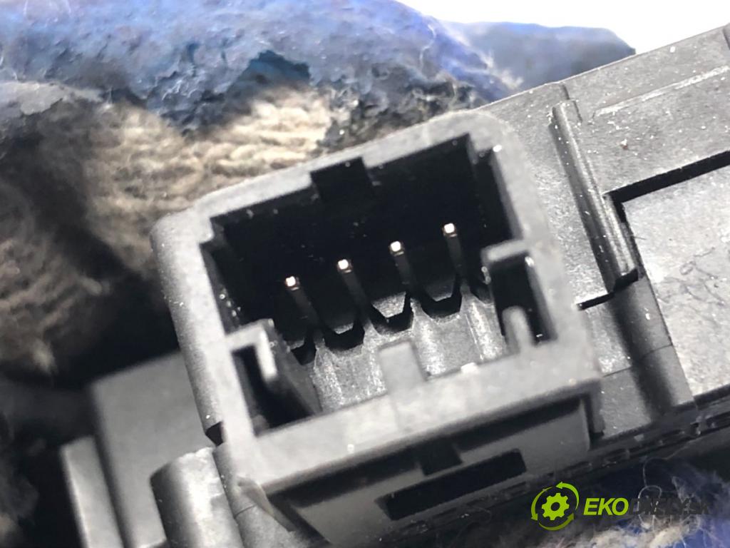 BMW F25 SUV 2013 190 kW xDrive 30 d 2993 Motor kúrenia 410475522